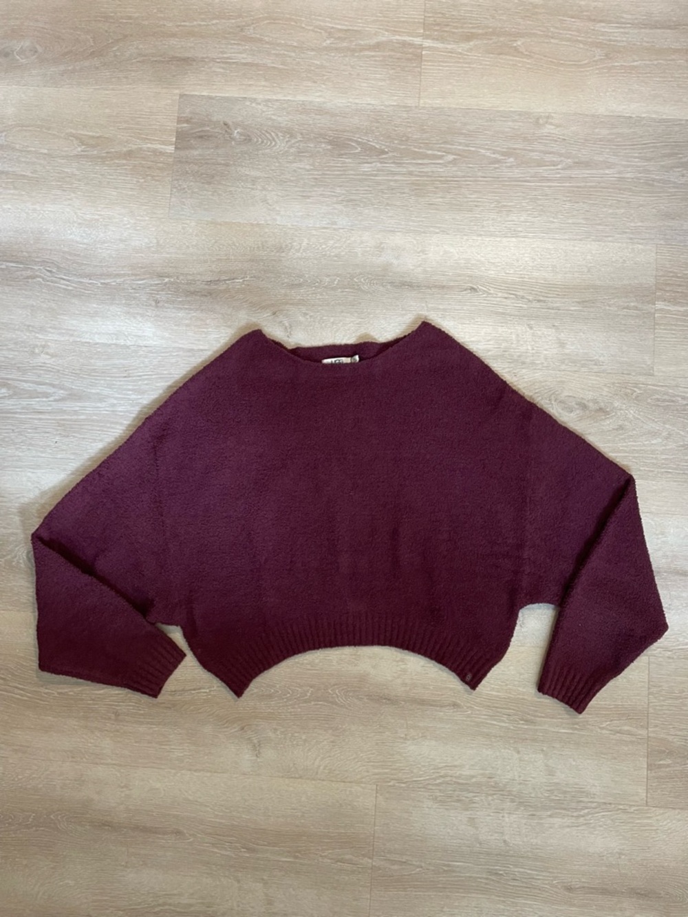 UGG Women’s Novalie Slouchy Pullover - Wine